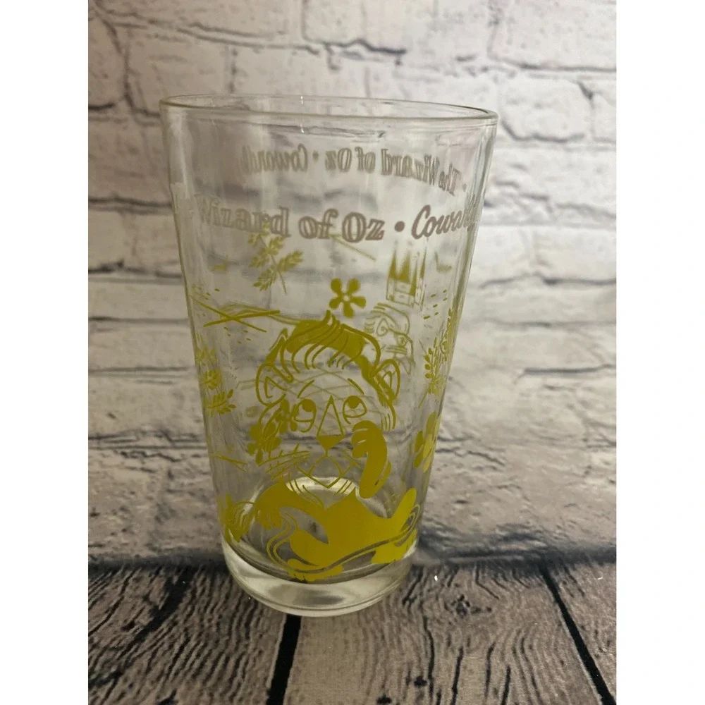 Vintage Swift Peanut Butter Wizard of Oz Glass Tumbler Cowardly Lion